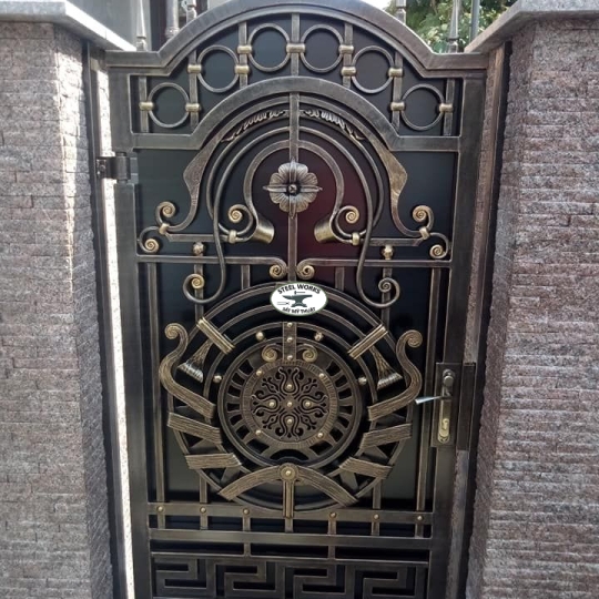 Cổng Rào - Main Gates