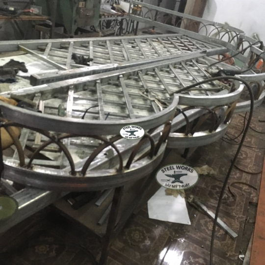 Mái Vọng Lâu khu Le Chateau Quận 7